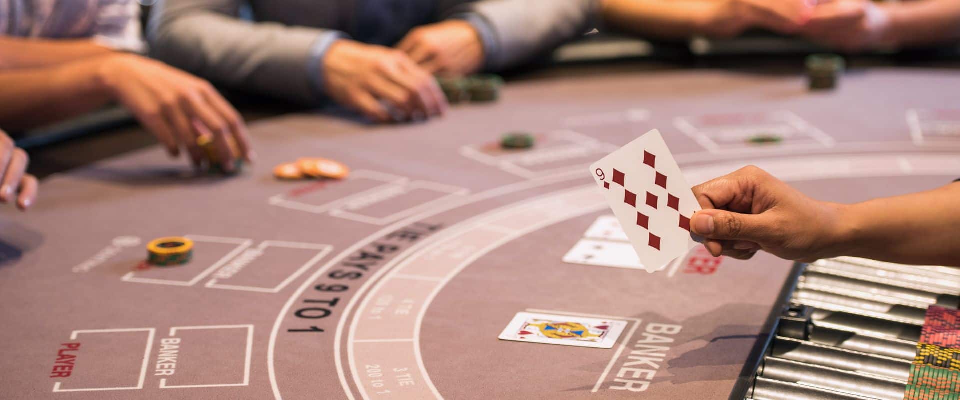 Công thức chơi Baccarat thắng đậm người chơi cần nắm được